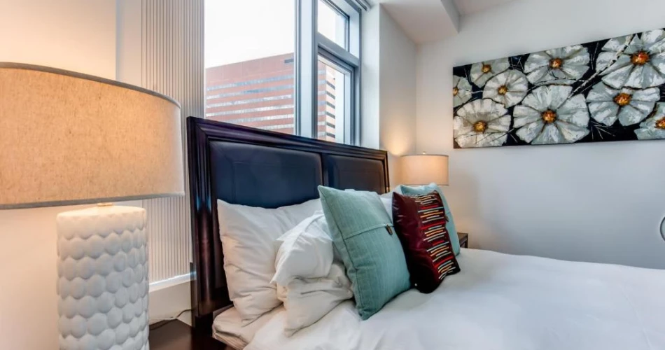 Explore Budget Comfort: Your Savvy Guide to MIT’s Hidden Stays